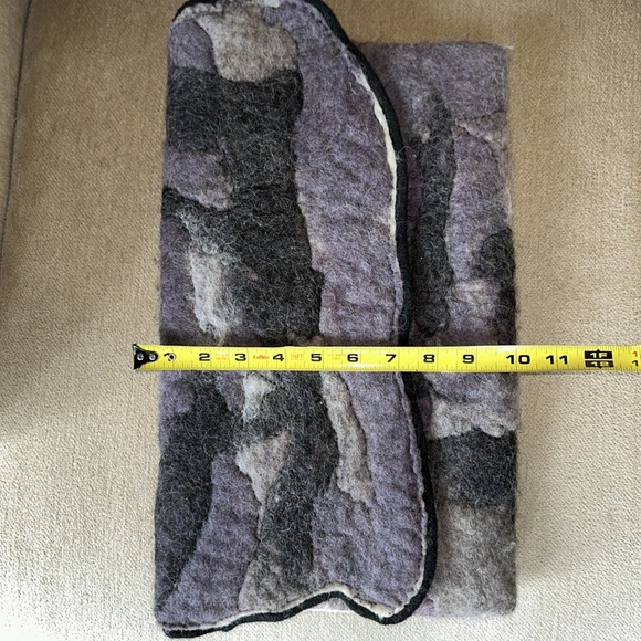 VINTAGE FELTED Clutch Purse/Bag Handmade and Signed by Seattle Artist Map Heeres - Picture 7 of 9